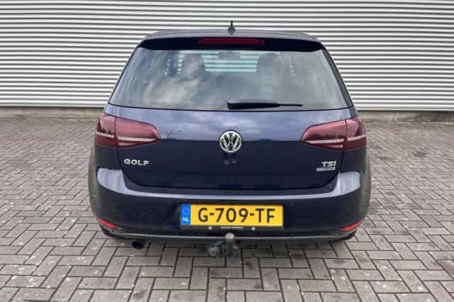 Volkswagen Golf (2013) thumbnail 6