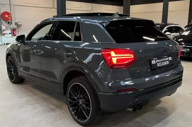 Audi Q2 (2017) thumbnail 3