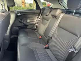 Ford Focus thumbnail 14