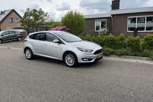Ford Focus (2018) thumbnail 6