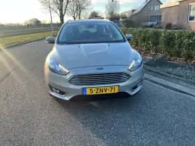 Ford Focus thumbnail 6