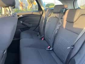 Ford Focus thumbnail 10