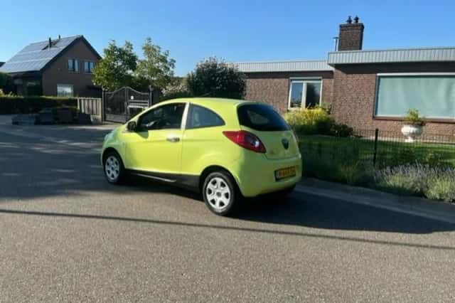 Ford Ka (2009) thumbnail 3