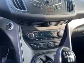 Ford Kuga thumbnail 12