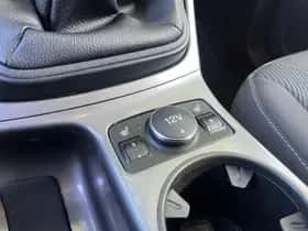 Ford Kuga thumbnail 13