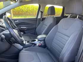 Ford Kuga thumbnail 10