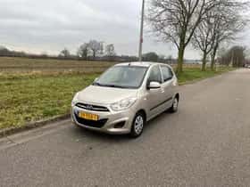 Hyundai i10 thumbnail 2