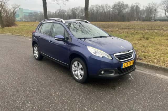 Peugeot 2008 (2014) thumbnail 3