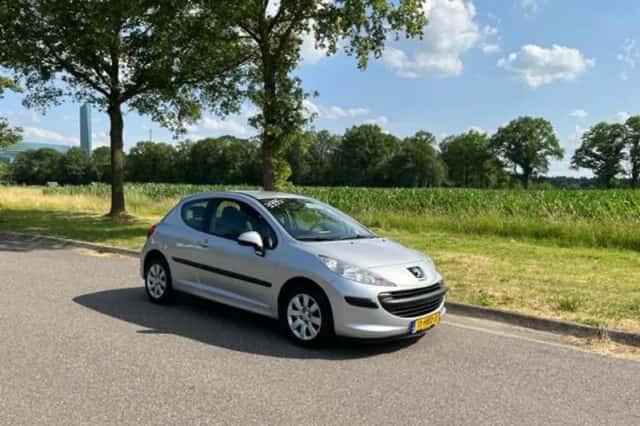 Peugeot 207 (2008) thumbnail 2