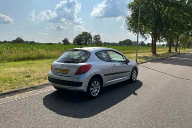 Peugeot 207 (2008) thumbnail 3