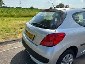 Peugeot 207 thumbnail 4