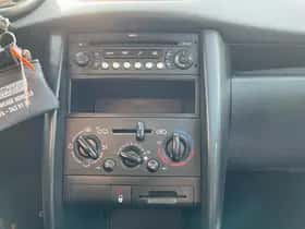 Peugeot 207 thumbnail 9
