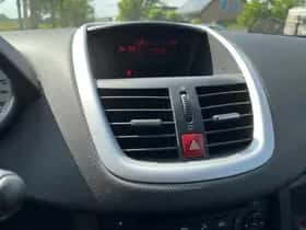 Peugeot 207 thumbnail 10