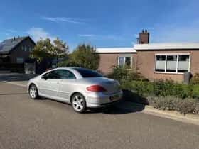 Peugeot 307 CC thumbnail 3