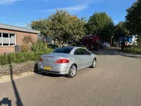 Peugeot 307 CC thumbnail 4