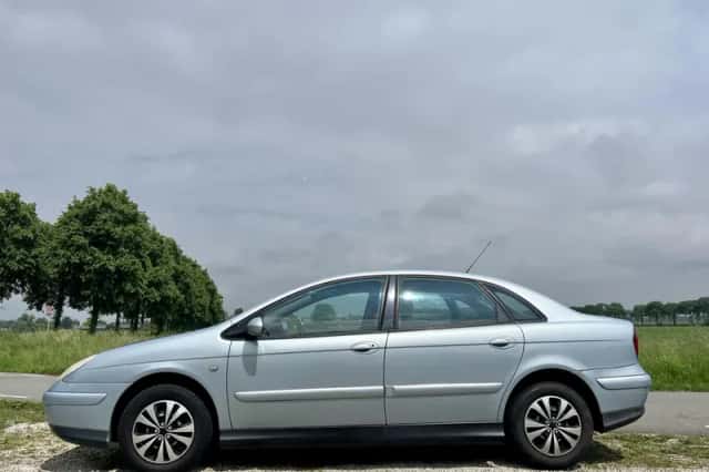 Citroën C5 (2004) thumbnail 2
