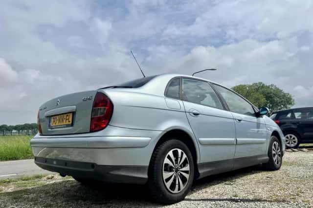 Citroën C5 (2004) thumbnail 6