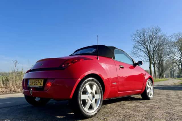 Ford Streetka (2004) thumbnail 6