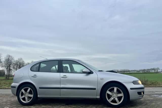 SEAT Leon (2004) thumbnail 5