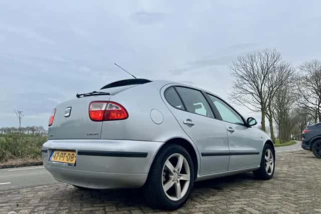 SEAT Leon (2004) thumbnail 6