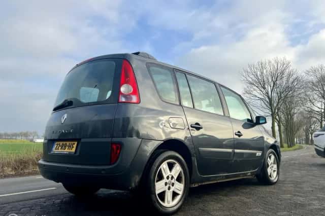 Renault Espace (2005) thumbnail 6