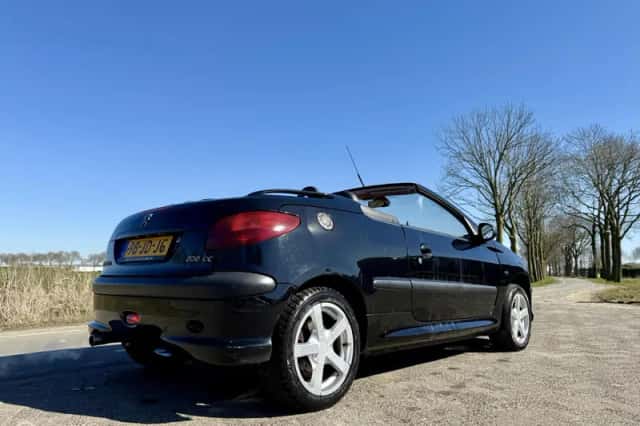 Peugeot 206 (2002) thumbnail 6