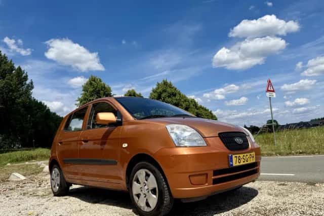 Kia Picanto (2006) thumbnail 4