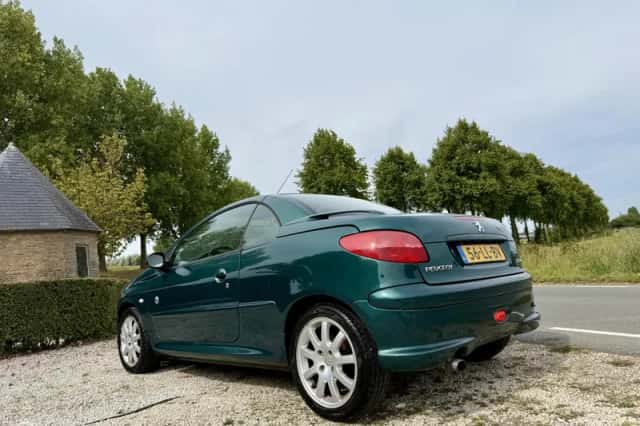 Peugeot 206 (2003) thumbnail 3