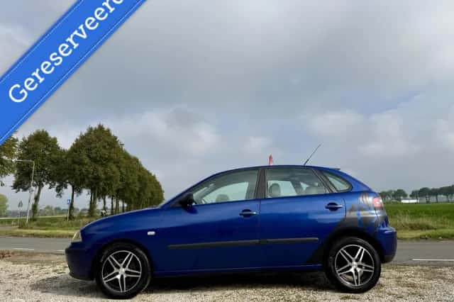 SEAT Ibiza (2004) thumbnail 2