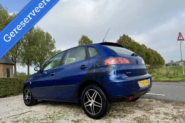 SEAT Ibiza (2004) thumbnail 3