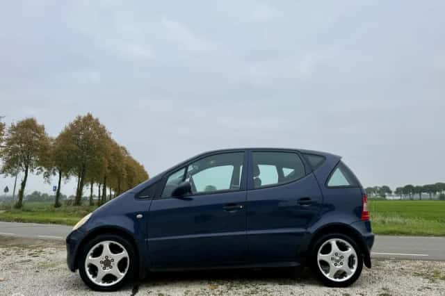 Mercedes-Benz A-Klasse (2000) thumbnail 2