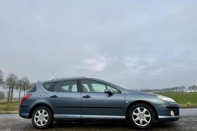 Peugeot 407 (2005) thumbnail 5
