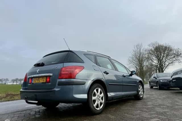 Peugeot 407 (2005) thumbnail 6