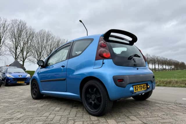 Peugeot 107 (2006) thumbnail 3