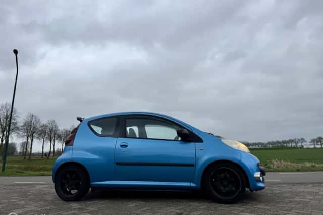 Peugeot 107 (2006) thumbnail 5