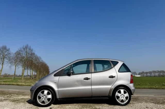 Mercedes-Benz A-Klasse (2000) thumbnail 2
