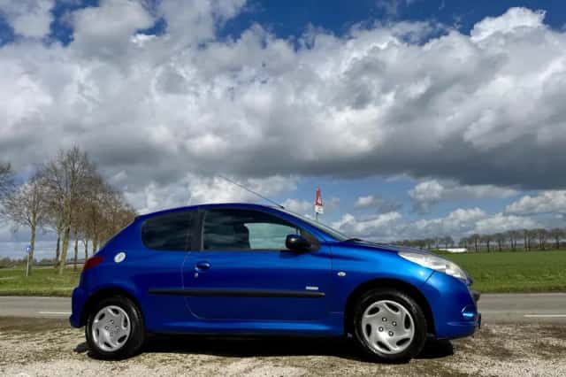 Peugeot 206 (2009) thumbnail 5