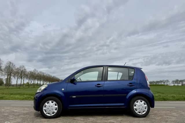 Daihatsu Sirion (2006) thumbnail 2