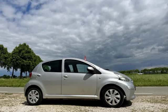 Toyota Aygo (2006) thumbnail 5