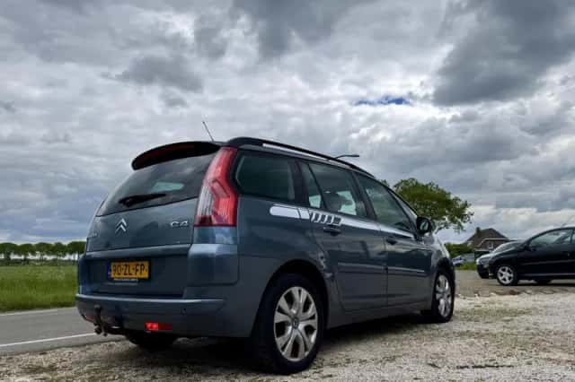 Citroën Grand C4 Picasso (2008) thumbnail 6