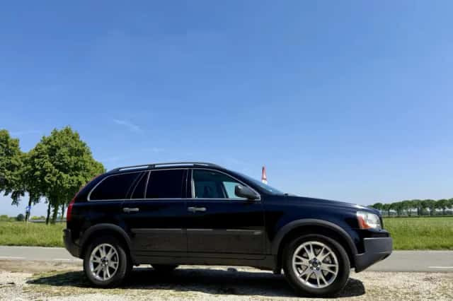 Volvo XC90 (2004) thumbnail 5