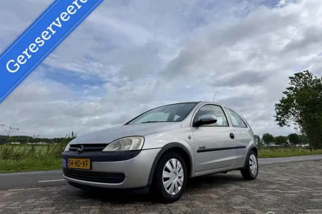 Opel Corsa (2001) thumbnail 1