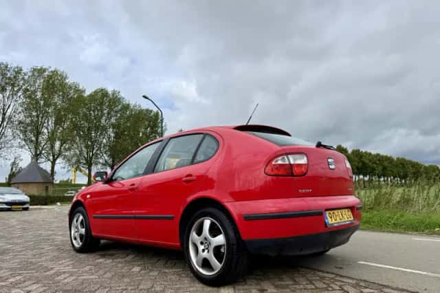 SEAT Leon (2003) thumbnail 3