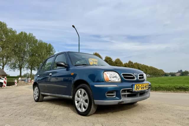 Nissan Micra (2000) thumbnail 4