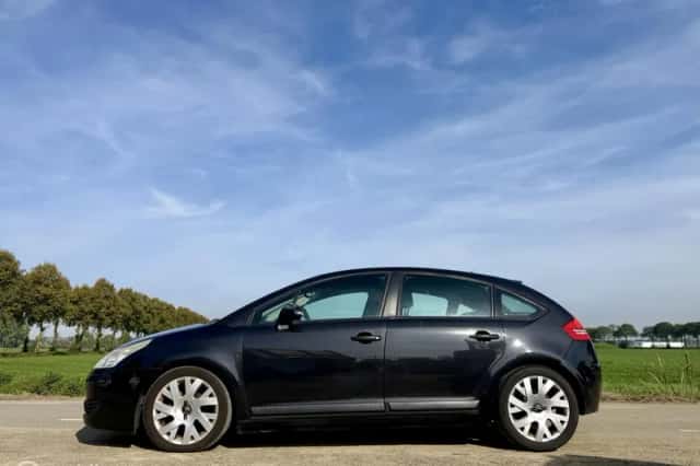 Citroën C4 (2007) thumbnail 2