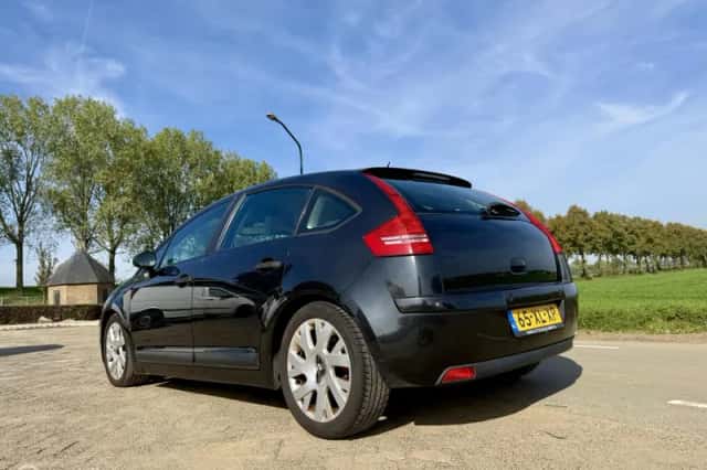 Citroën C4 (2007) thumbnail 3