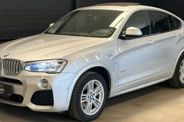 BMW X4 (2017) thumbnail 1