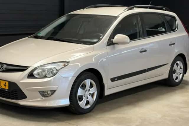 Hyundai i30 (2011) thumbnail 1