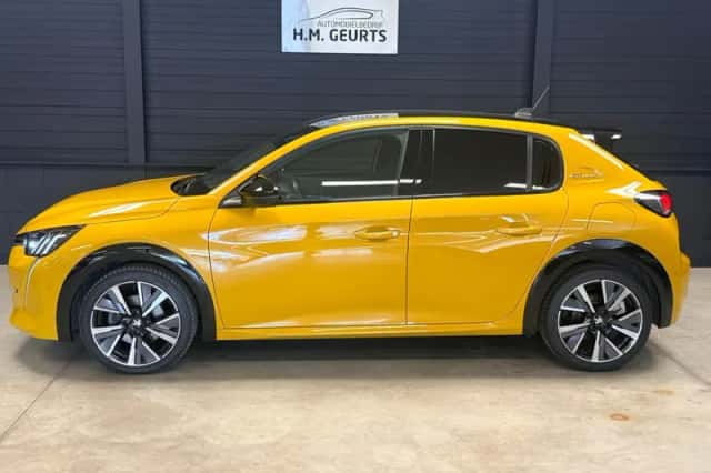 Peugeot 208 (2020) thumbnail 3