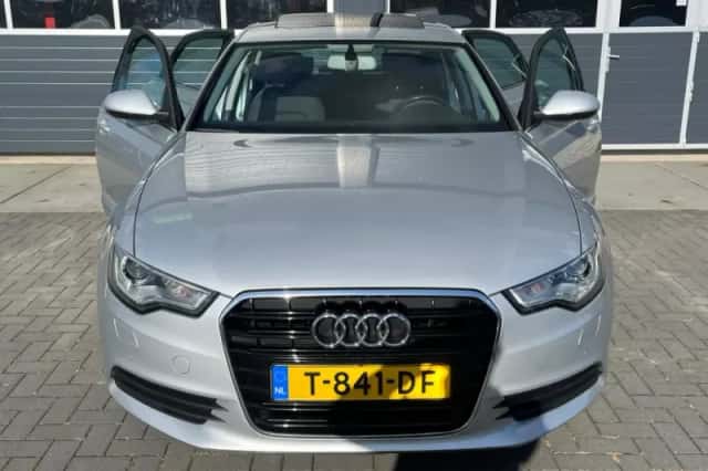 Audi A6 (2014) thumbnail 5